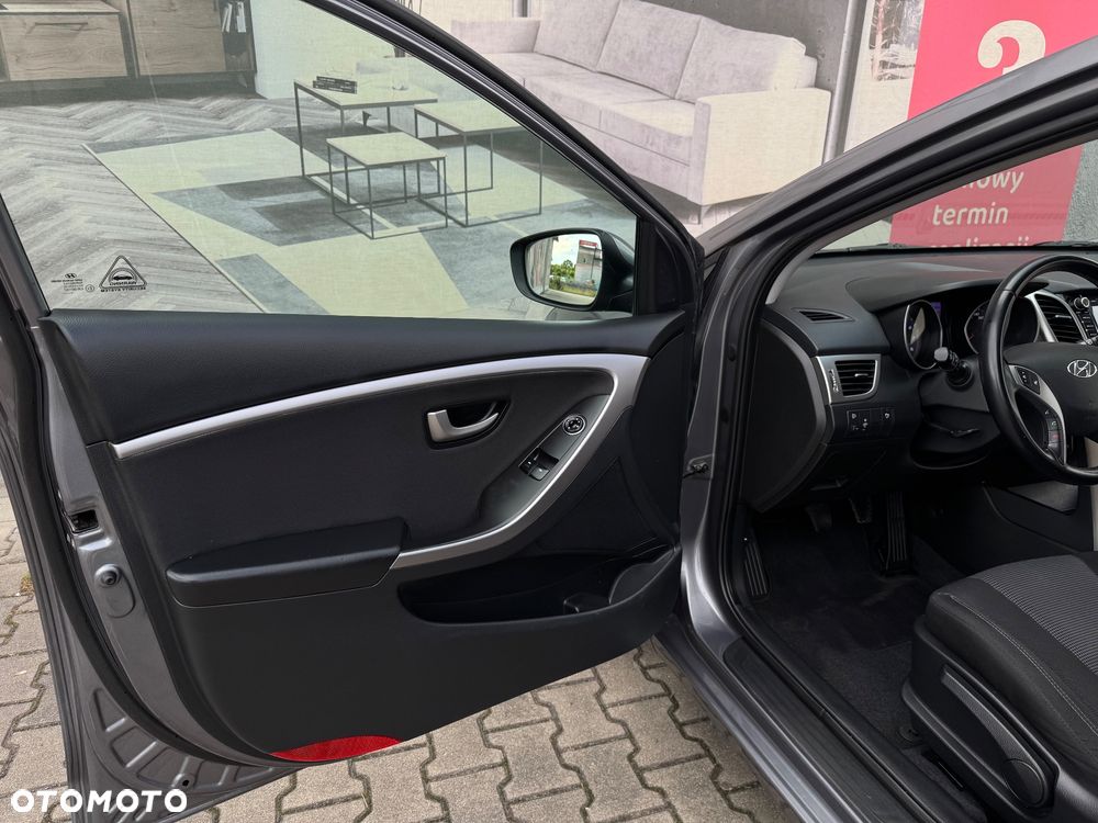 Hyundai i30 - 34