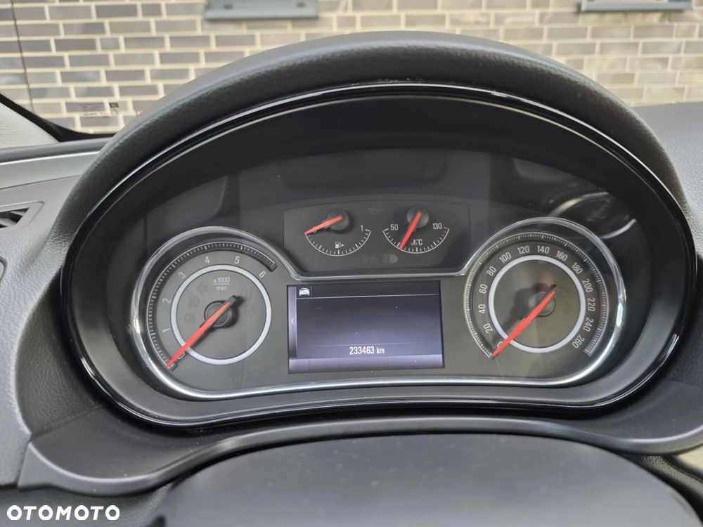 Opel Insignia 2.0 CDTI 4x4 Automatik Sport - 30