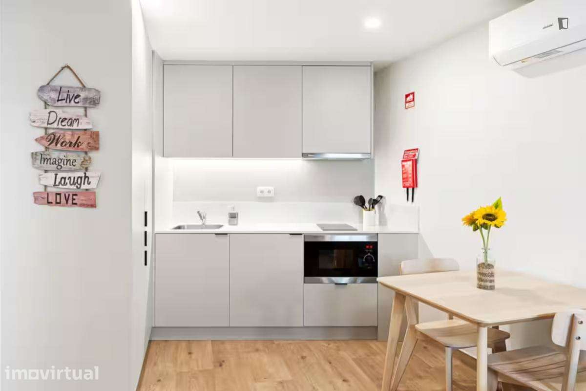 Apartamento com 1 quartos - localizado em São Mamede de Infesta Porto - Grande imagem: 3/13
