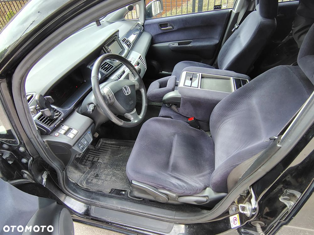 Honda FR-V 1.8 Executive - 13