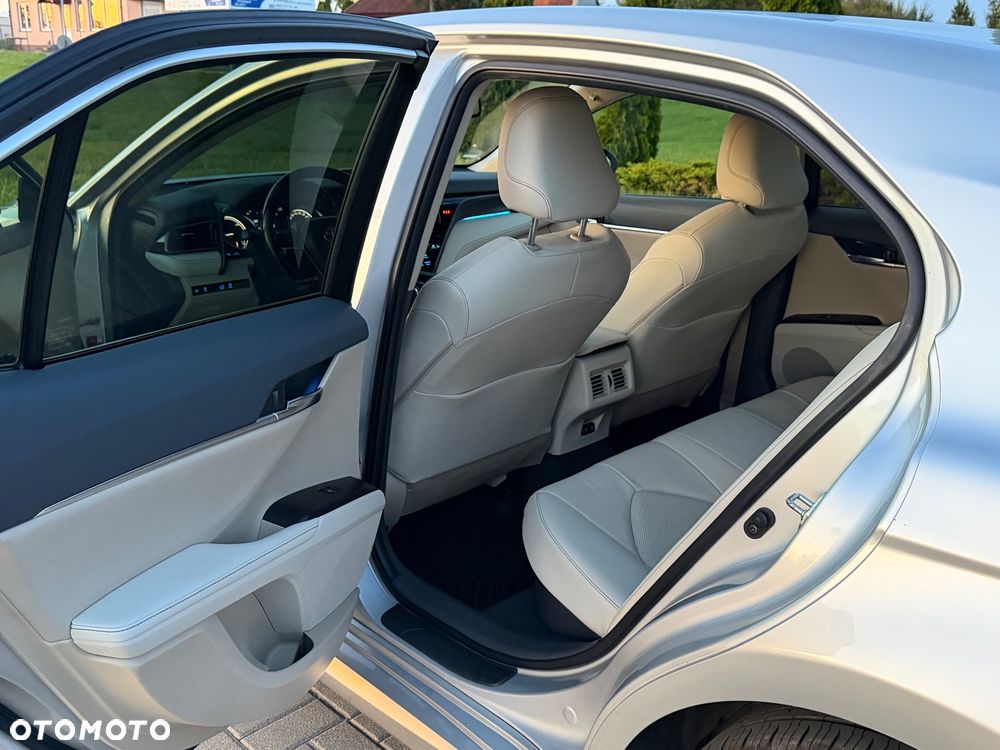 Toyota Camry 2.5 Hybrid Prestige CVT - 15