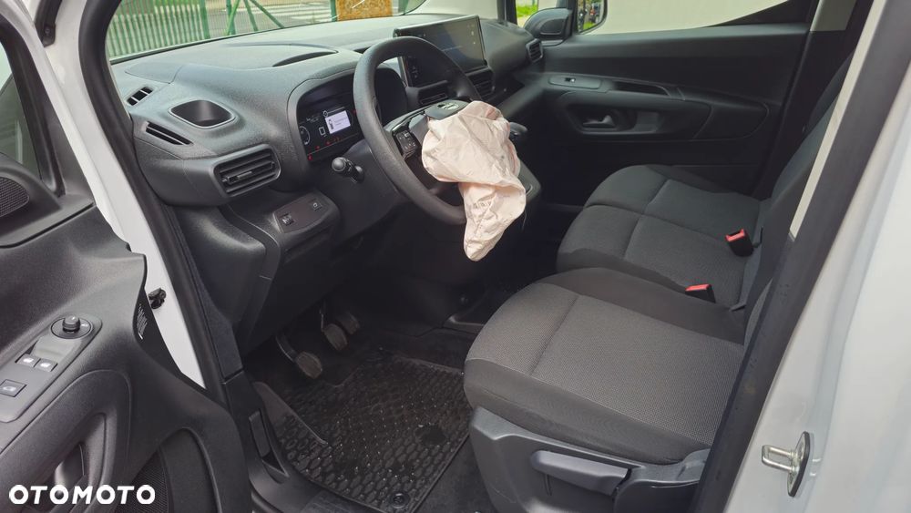 Opel Combo - 13