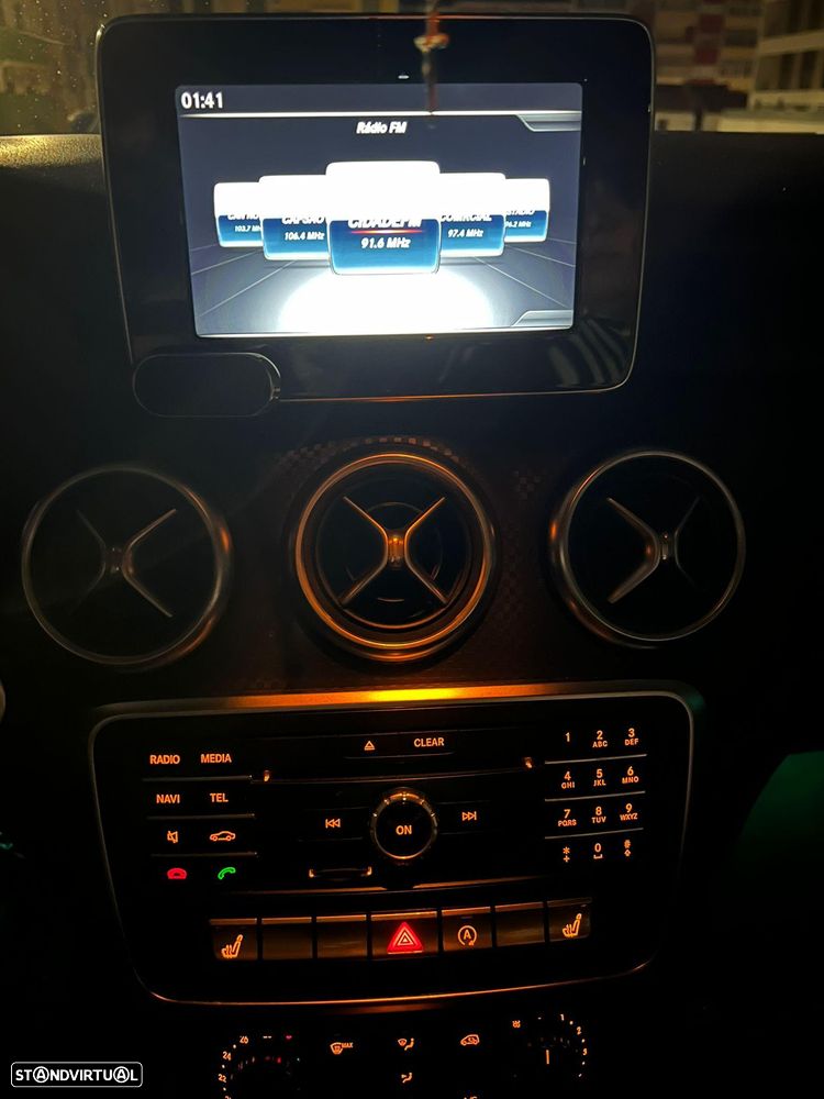 Mercedes-Benz A 160 Standard - 11