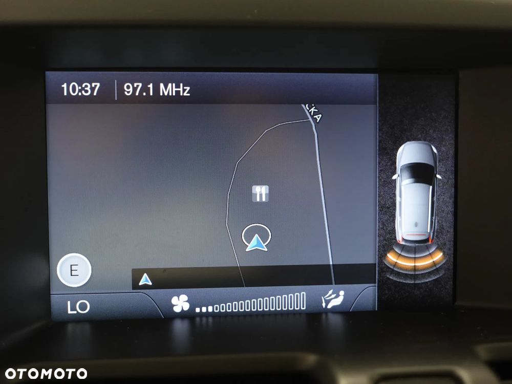 Volvo XC 60 - 36