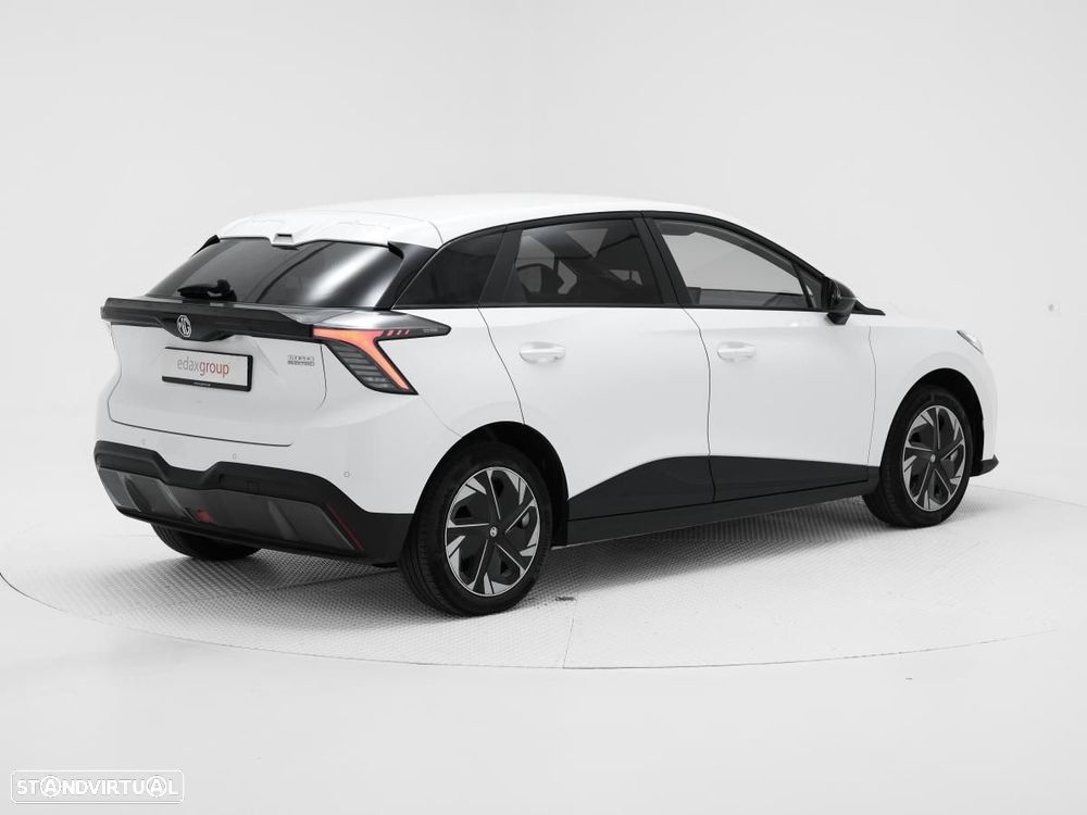 MG MG4 64 kWh Comfort - 3