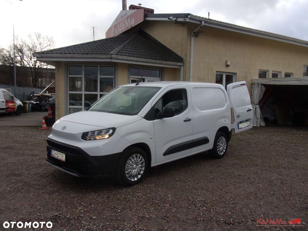Toyota Proace City - 17