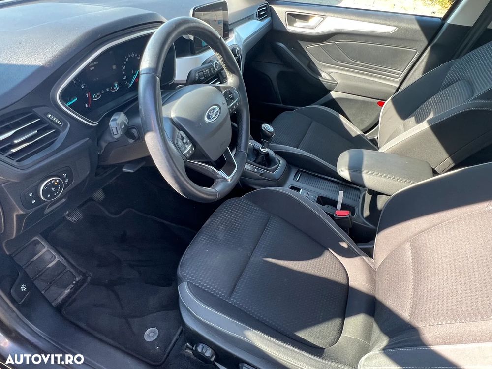 Ford Focus 1.0 EcoBoost Trend Edition - 14