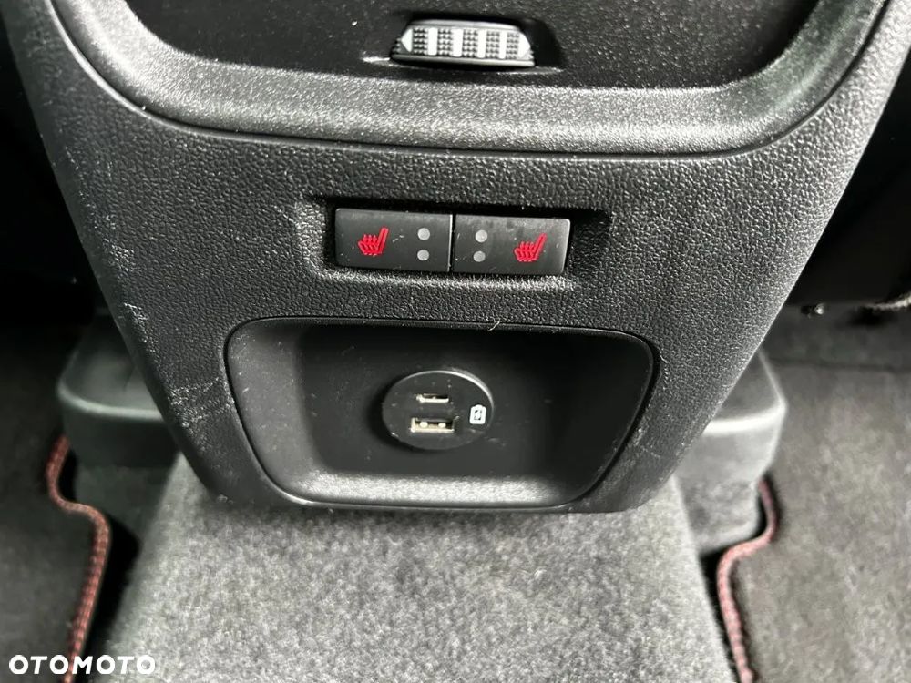 Ford Kuga 2.0 EcoBlue AWD ST-Line - 22