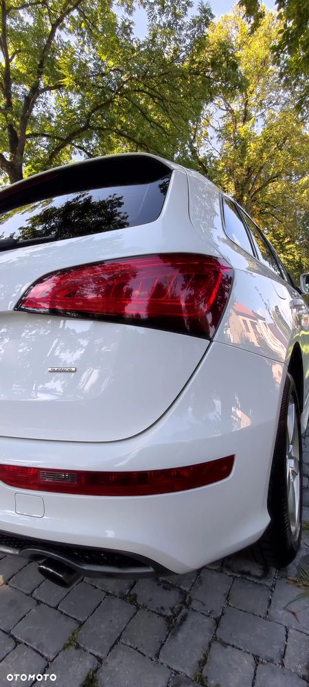Audi Q5 3.2 FSI Quattro S tronic - 27