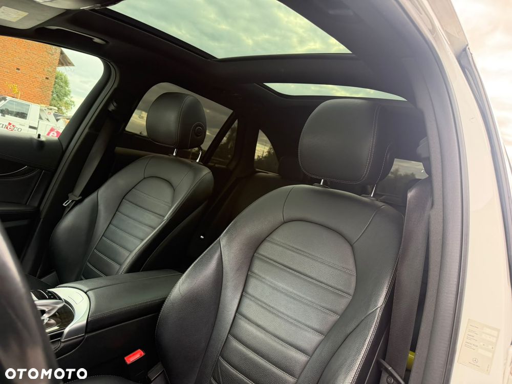 Mercedes-Benz GLC 220 d 4Matic 9G-TRONIC - 10