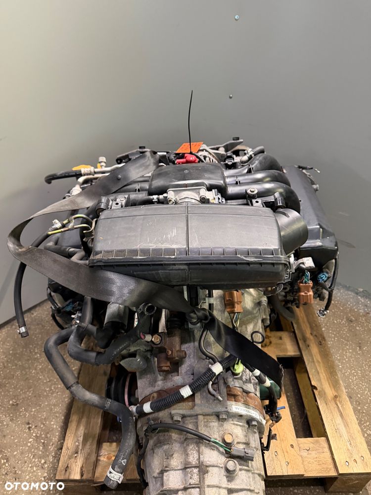 Silnik KOMPLETNY Subaru LEGACY H6 EZ30 245 koni  2006 3.0 - 13