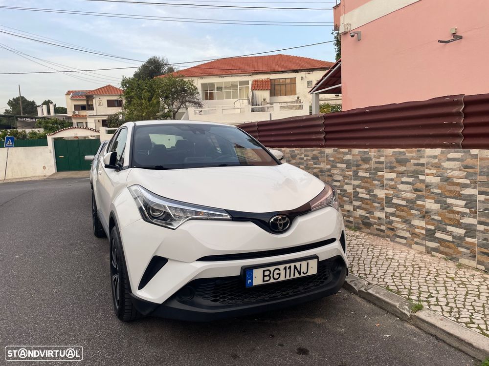 Toyota C-HR 1.2 Turbo - 3