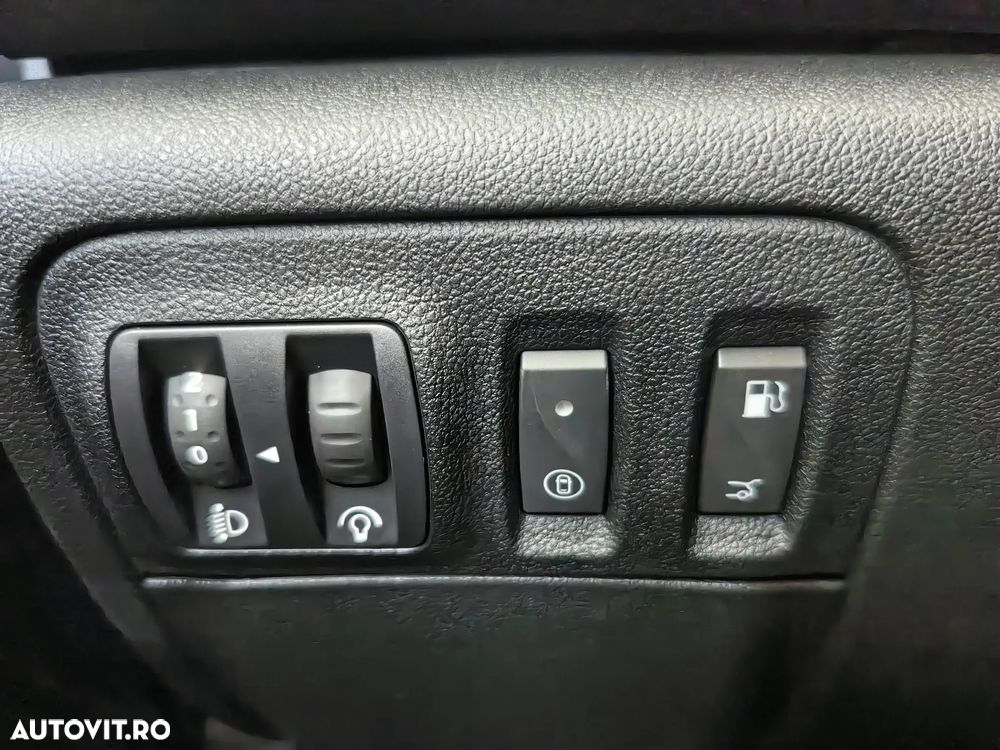 Renault Megane TCe 140 GPF EDC Techno - 31