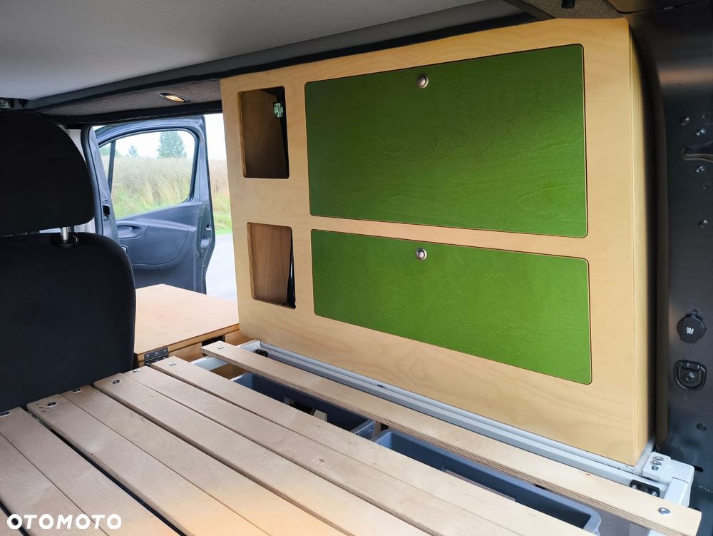 Renault Trafic - 32