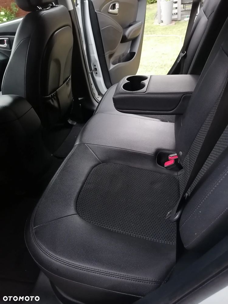 Hyundai ix35 1.7 CRDi Premium 2WD - 11