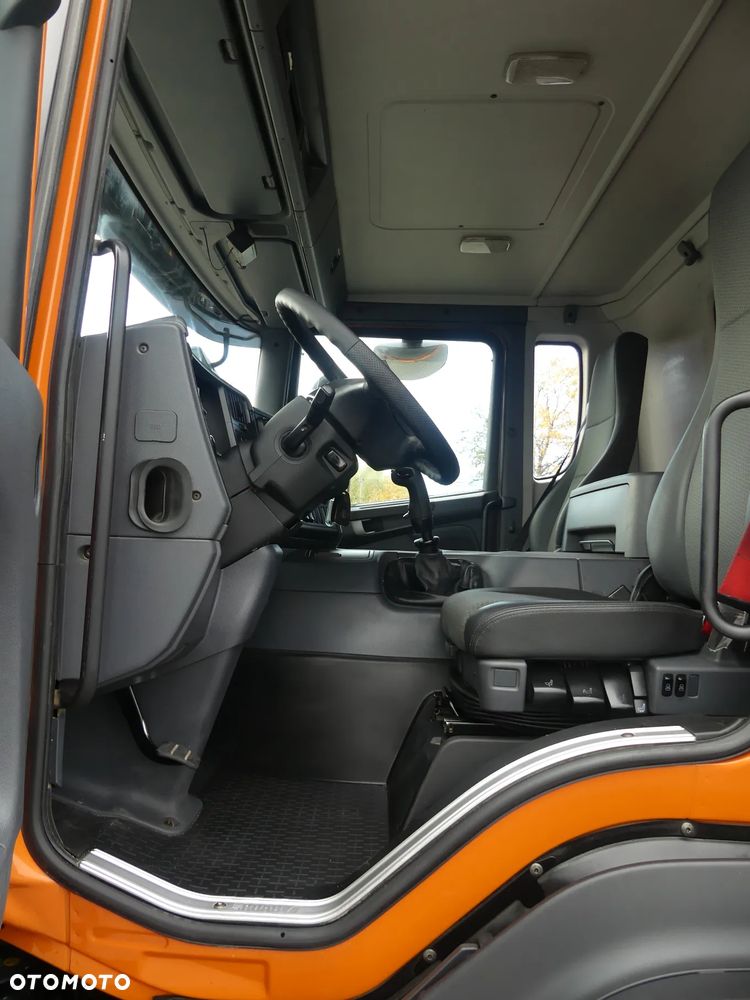 Scania P410 8x4 / WYWROTKA TYLNO ZSYPOWA / ALUFELGI / MANUAL / - 22