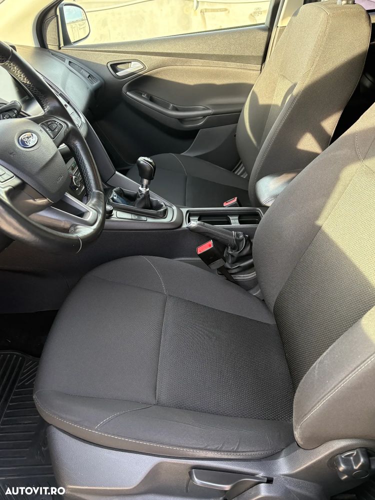 Ford Focus 1.0 EcoBoost Trend - 11
