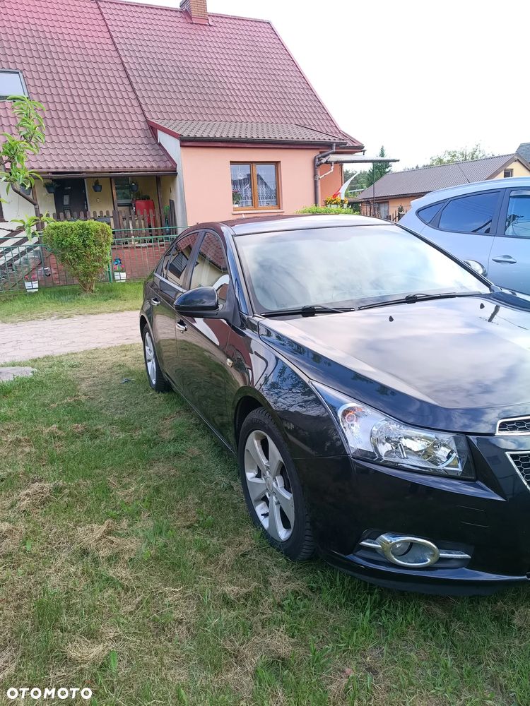 Chevrolet Cruze - 8