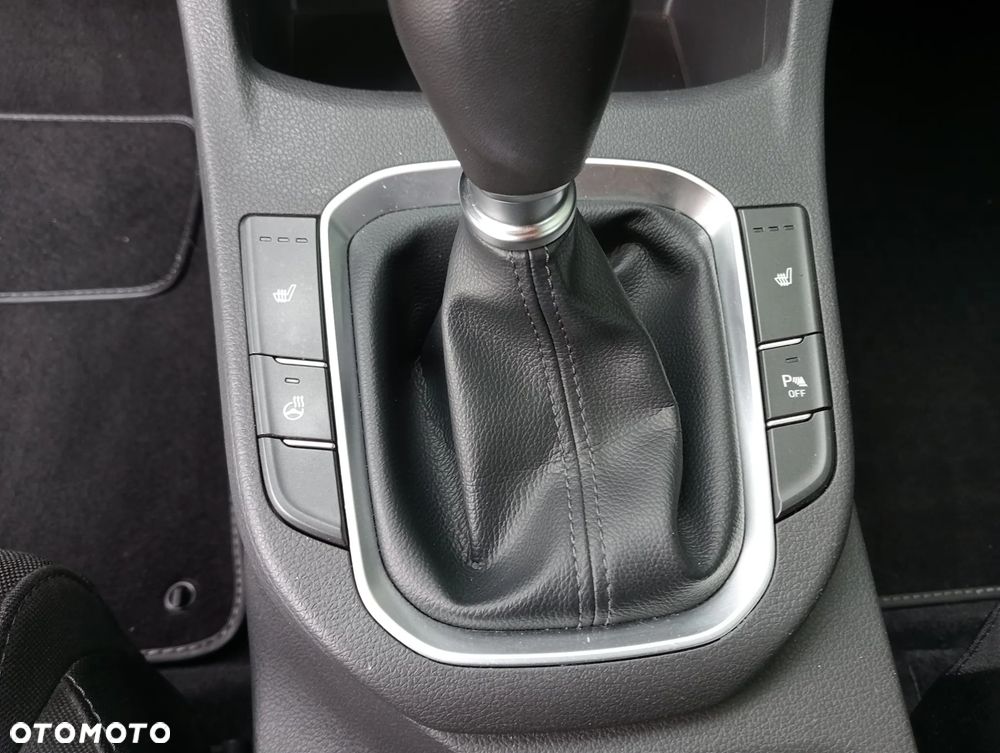 Hyundai i30 1.5 DPI Smart - 26