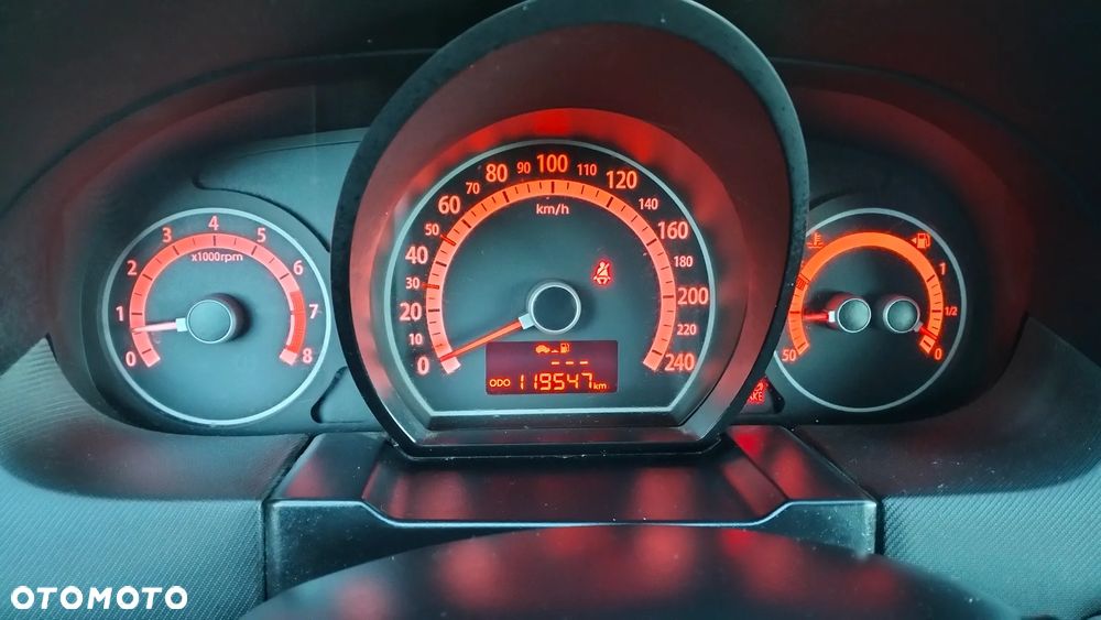 Kia Ceed - 34