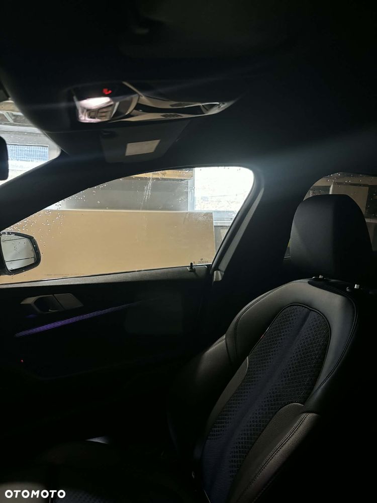 BMW Seria 2 218i M Sport - 8
