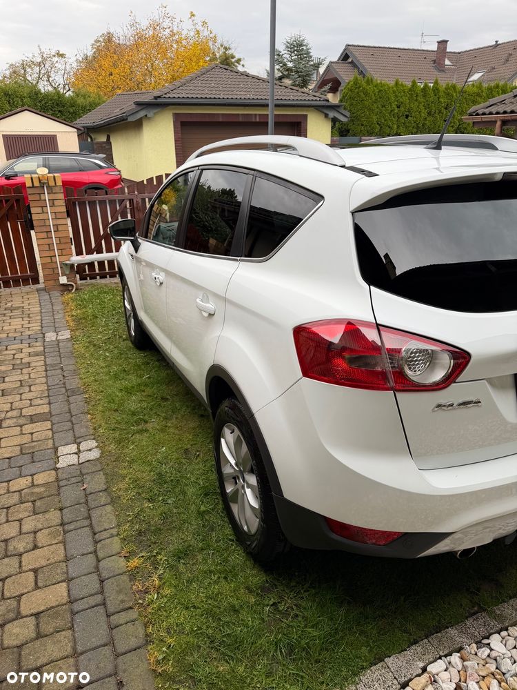 Ford Kuga - 13
