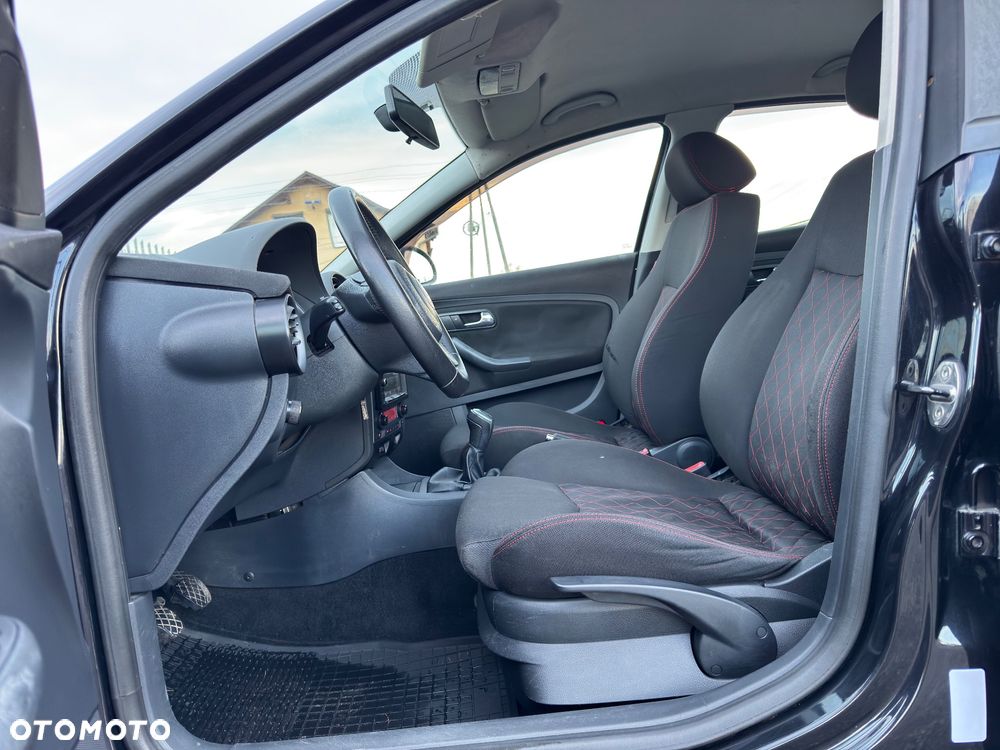 Seat Ibiza 1.6 16V Sport - 14