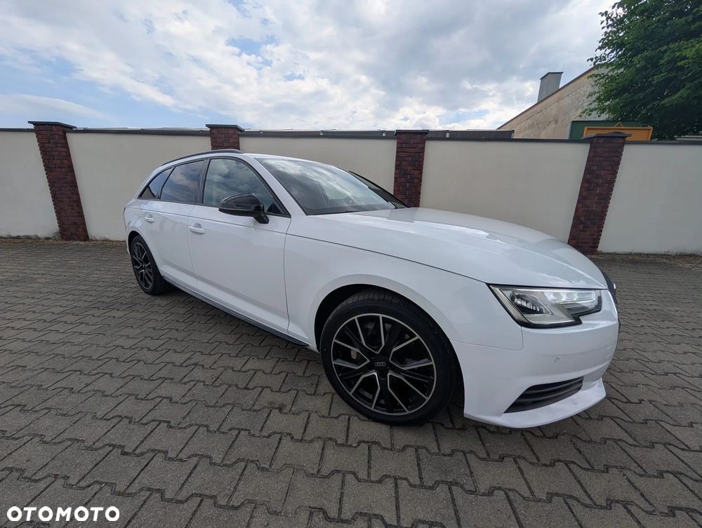 Audi A4 Avant 40 TDI Quattro S tronic - 11