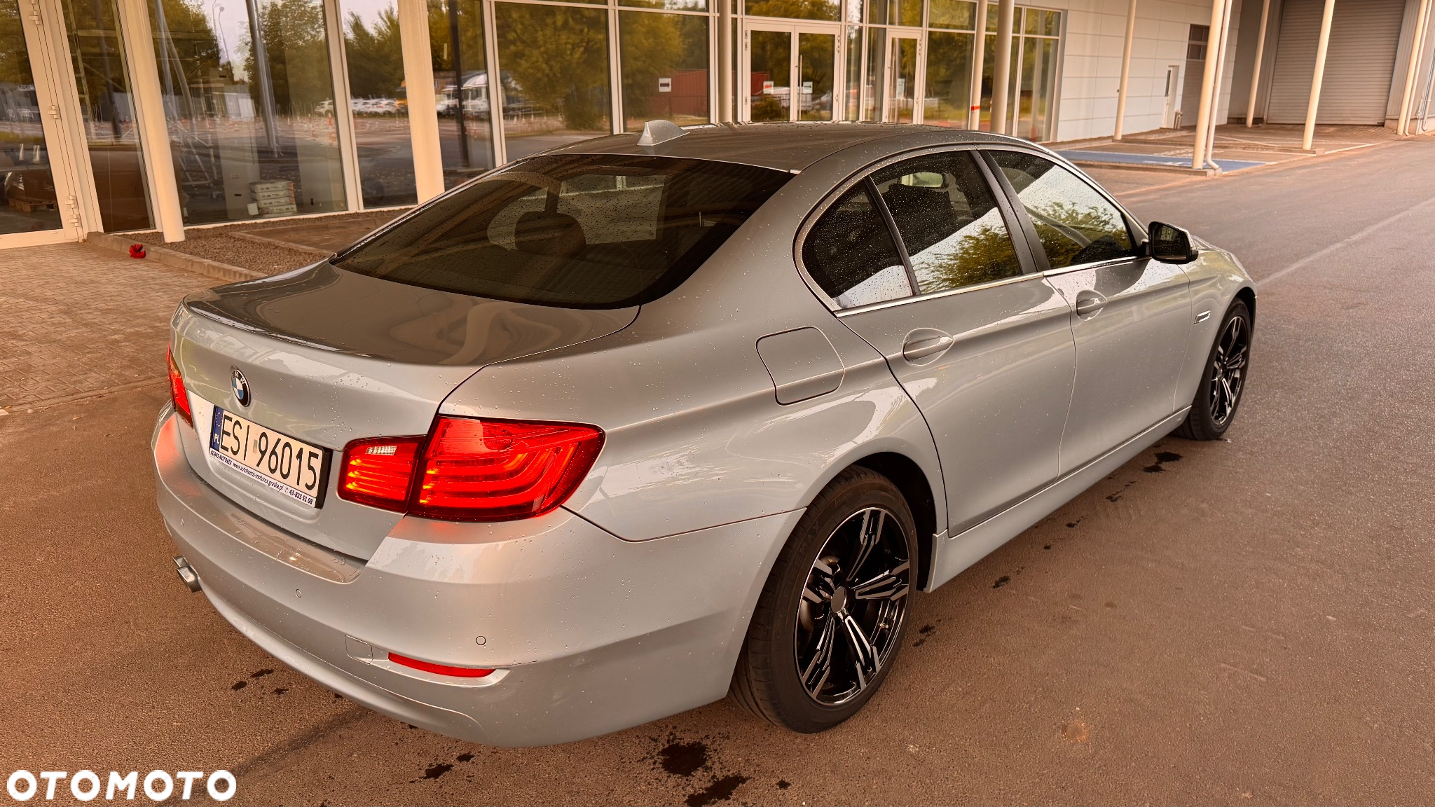 BMW Seria 5 530d Sport-Aut - 6