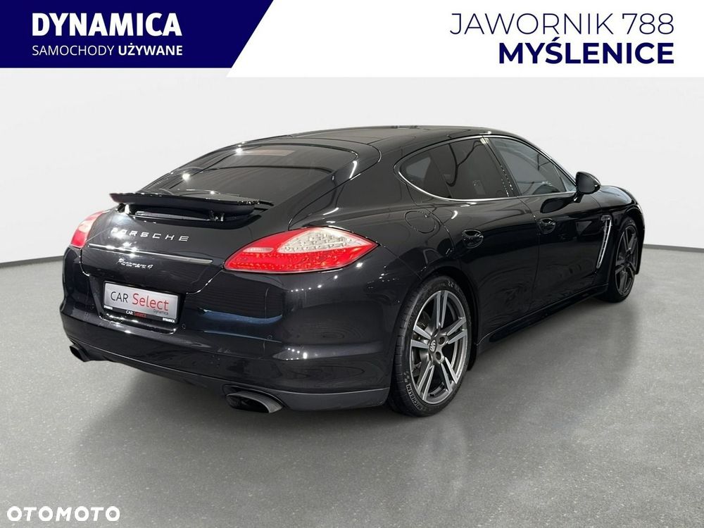 Porsche Panamera - 9