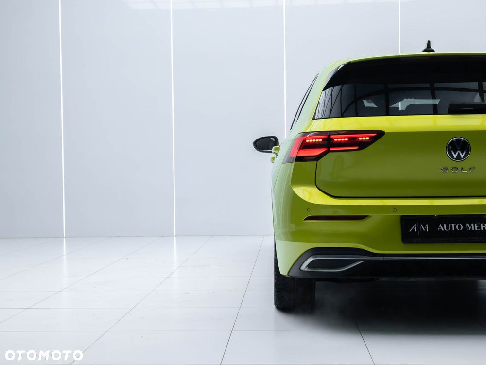 Volkswagen Golf - 12