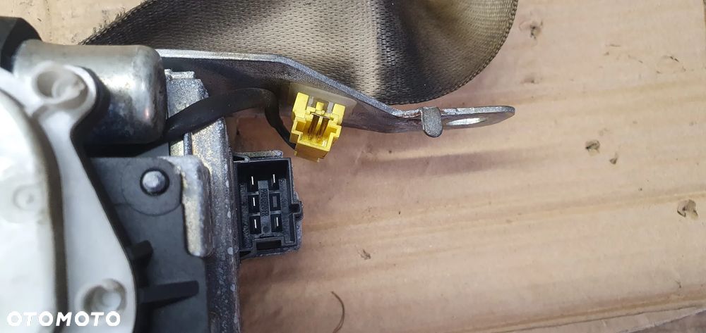 Pas bezpieczeństwa napinacz lewy przód przedni lewy Mercedes GL X166 W166 A1668601300 - 4