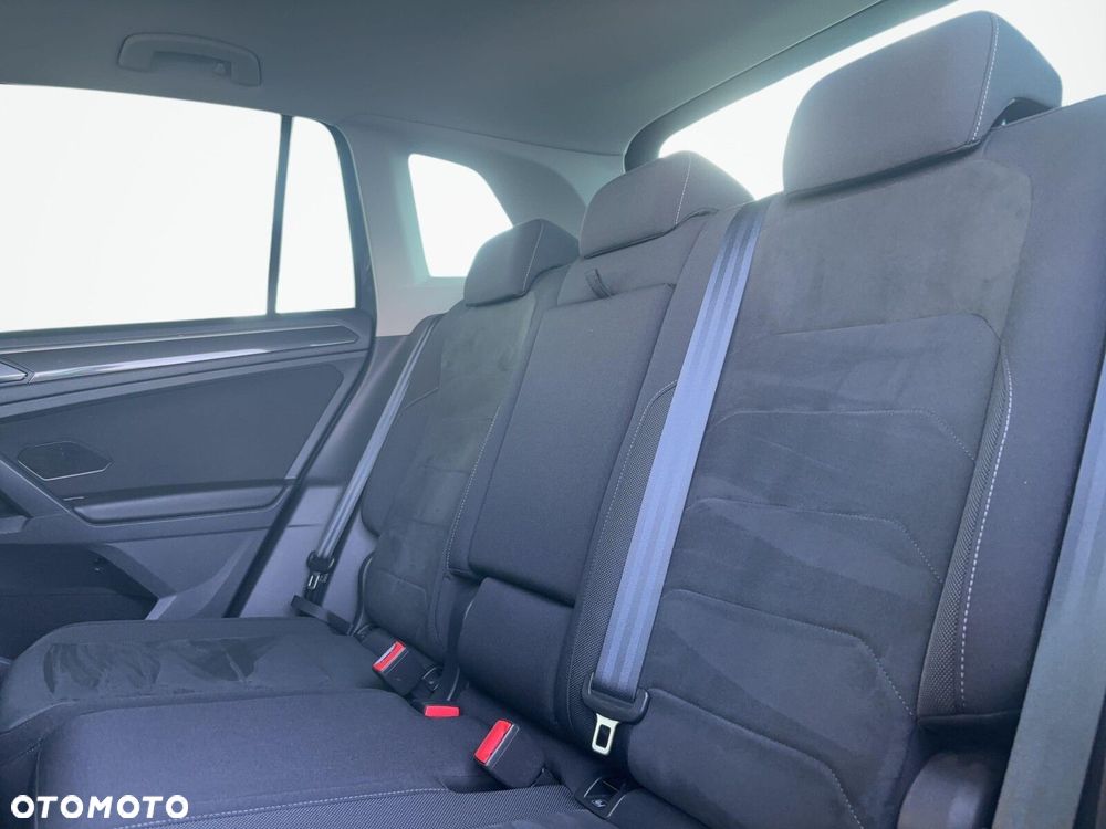 Volkswagen Tiguan 1.5 TSI EVO Elegance DSG - 19