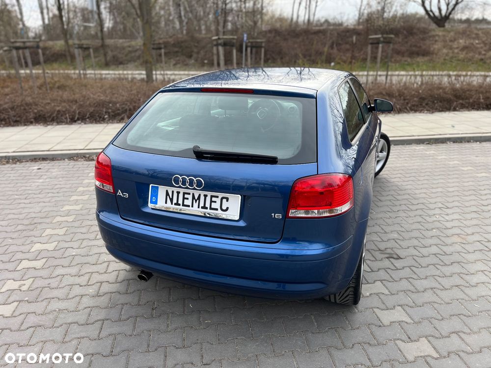 Audi A3 3-drzwiowe 1.6 Ambition - 19