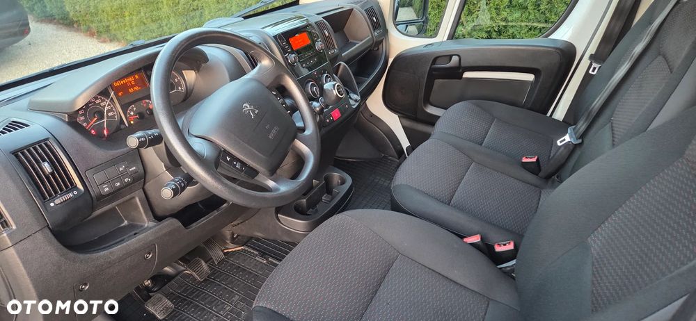 Peugeot BOXER - 21