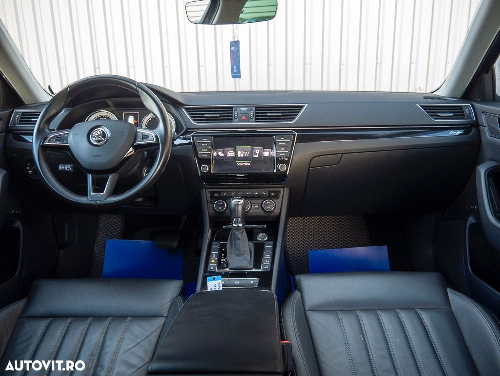 Skoda Superb Combi 2.0 TDI DSG 4X4 Laurin & Klement - 31