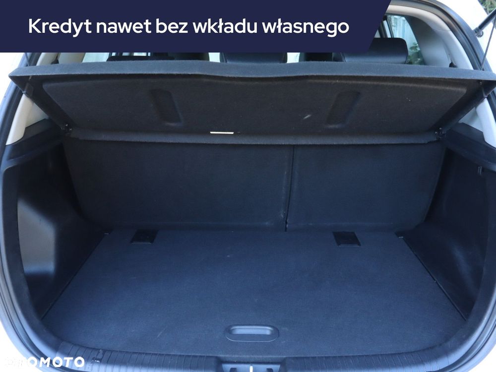 Kia Venga - 15