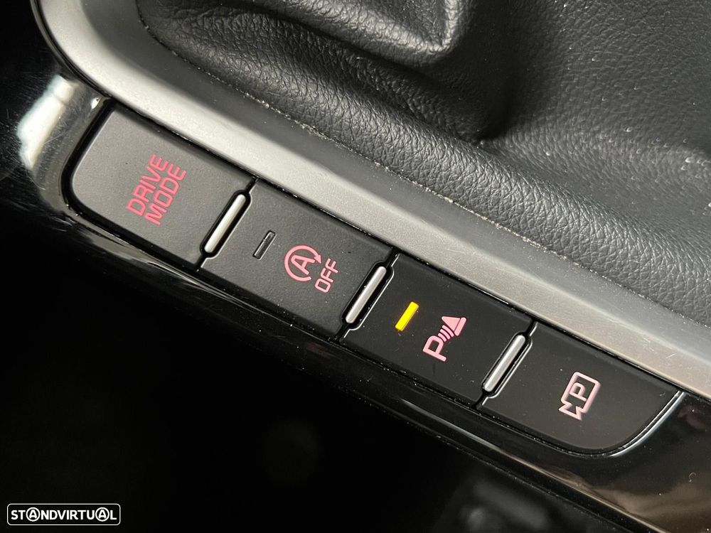 Kia Ceed SW 1.6 CRDi Nav Line - 18