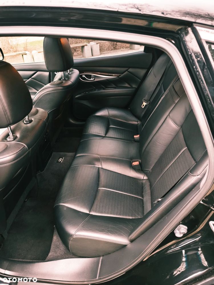 Infiniti M M37 GT Premium - 10