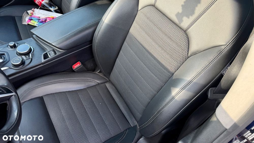 Alfa Romeo Stelvio 2.0 Turbo Super Q4 - 11