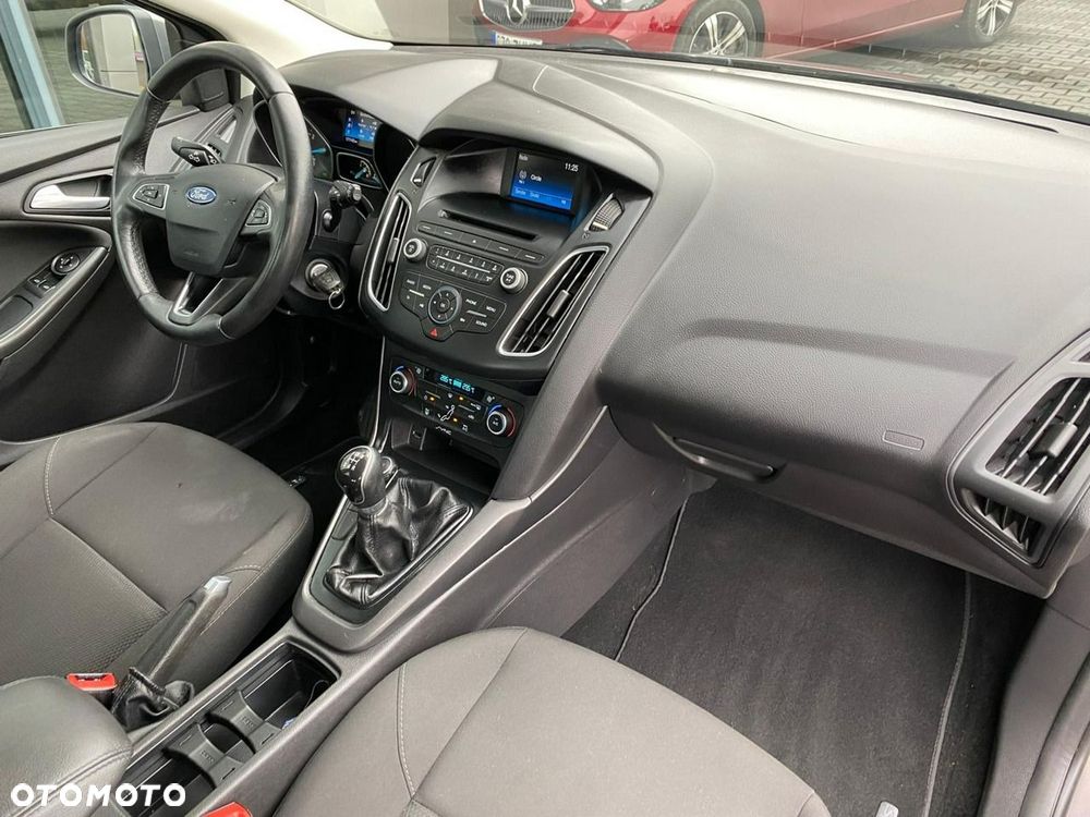 Ford Focus 1.0 EcoBoost Hybrid ACTIVE - 13