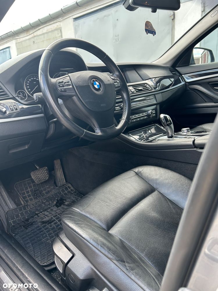 BMW Seria 5 520d - 15