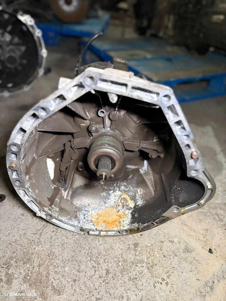 Caixa de Velocidades Mercedes W203 Ref: 716605/271921 - 4