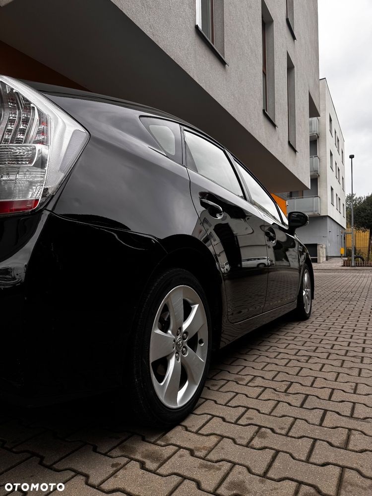 Toyota Prius (Hybrid) Comfort - 10