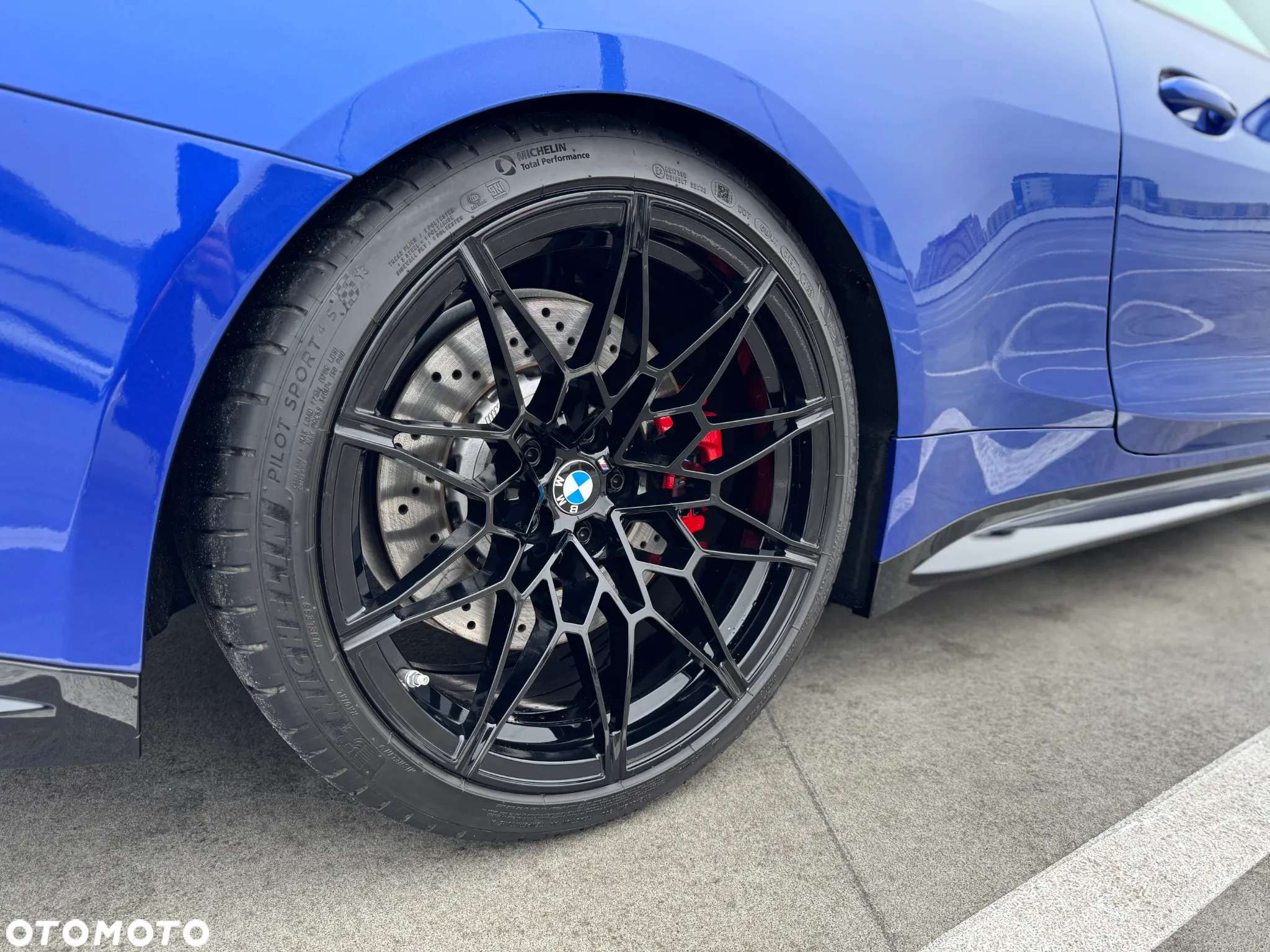 BMW M4 Competition M xDrive - 4