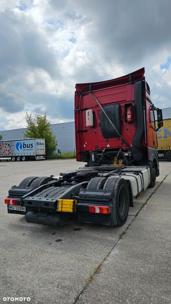 Mercedes-Benz Actros - 9