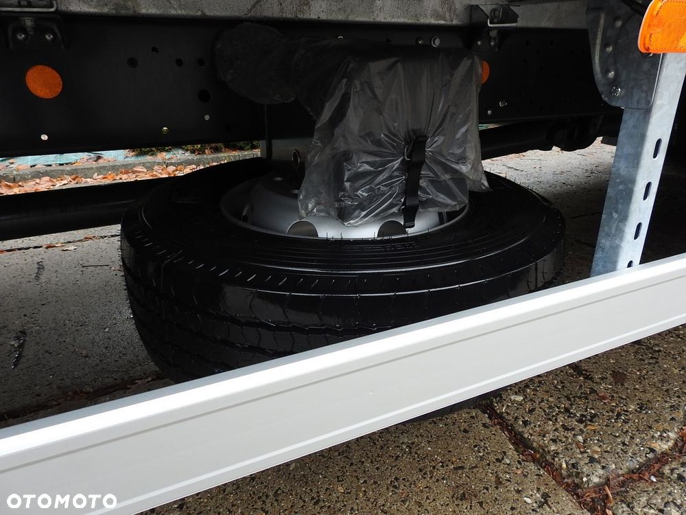 Iveco EUROCARGO 120-250 NOWY PLANDEKA WINDA 18 PALET WEBASTO KLIMATYZACJA TEMPOMAT LEDY PNEUMATYKA AUTOMAT 250KM - 28