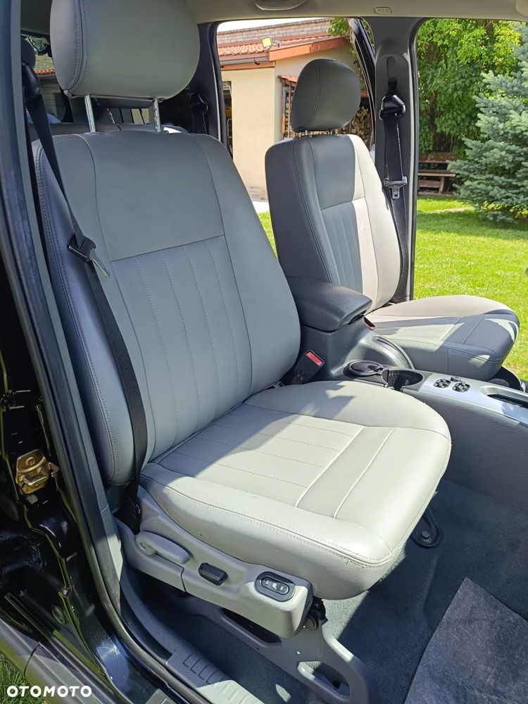 Jeep Cherokee 2.8 CRD Automatik Limited - 16