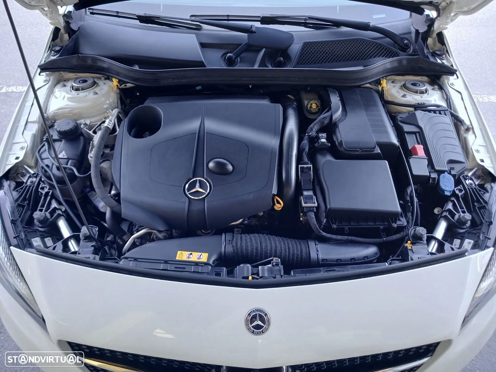 Mercedes-Benz A 200 CDI 7G-DCT AMG Line - 16