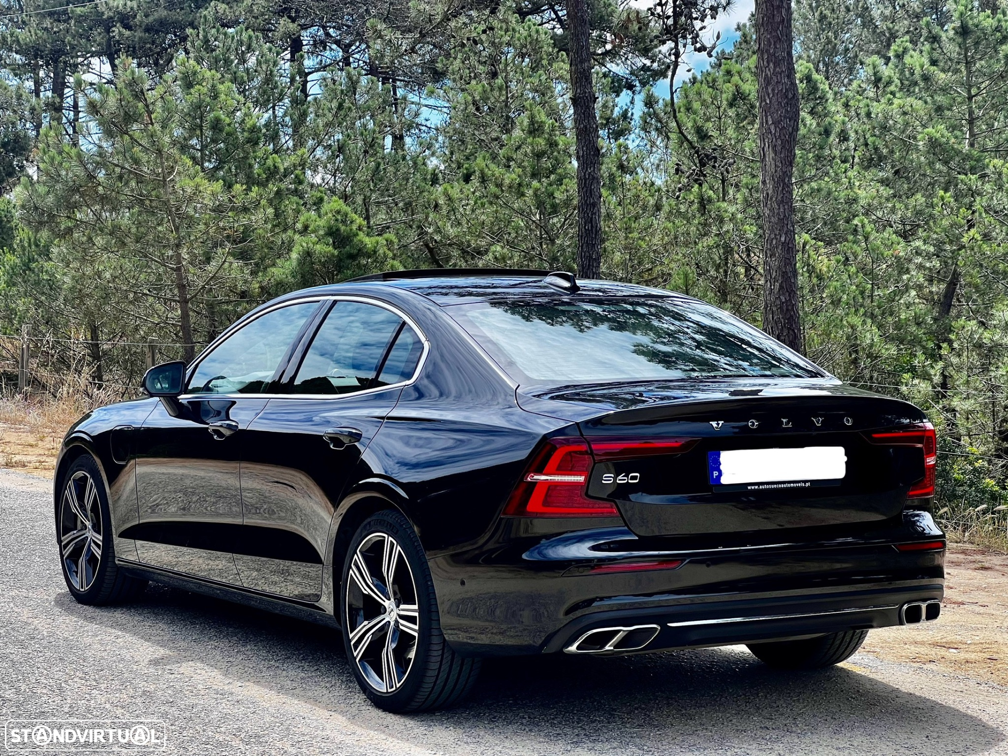 Volvo S60 2.0 T8 PHEV Inscription AWD - 4